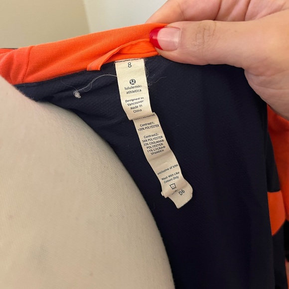 Lululemon Run: Get Up And Glow Jacket *Reflective 360 - Picture 9 of 9